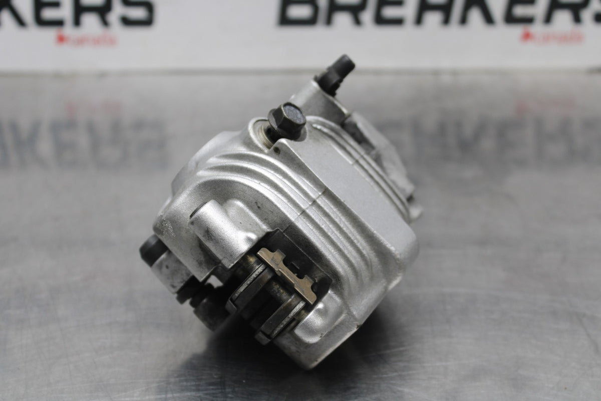 07 HARLEY-DAVIDSON SPORTSTER 1200 CUSTOM XL1200C LEFT FRONT BRAKE CALIPER BB833