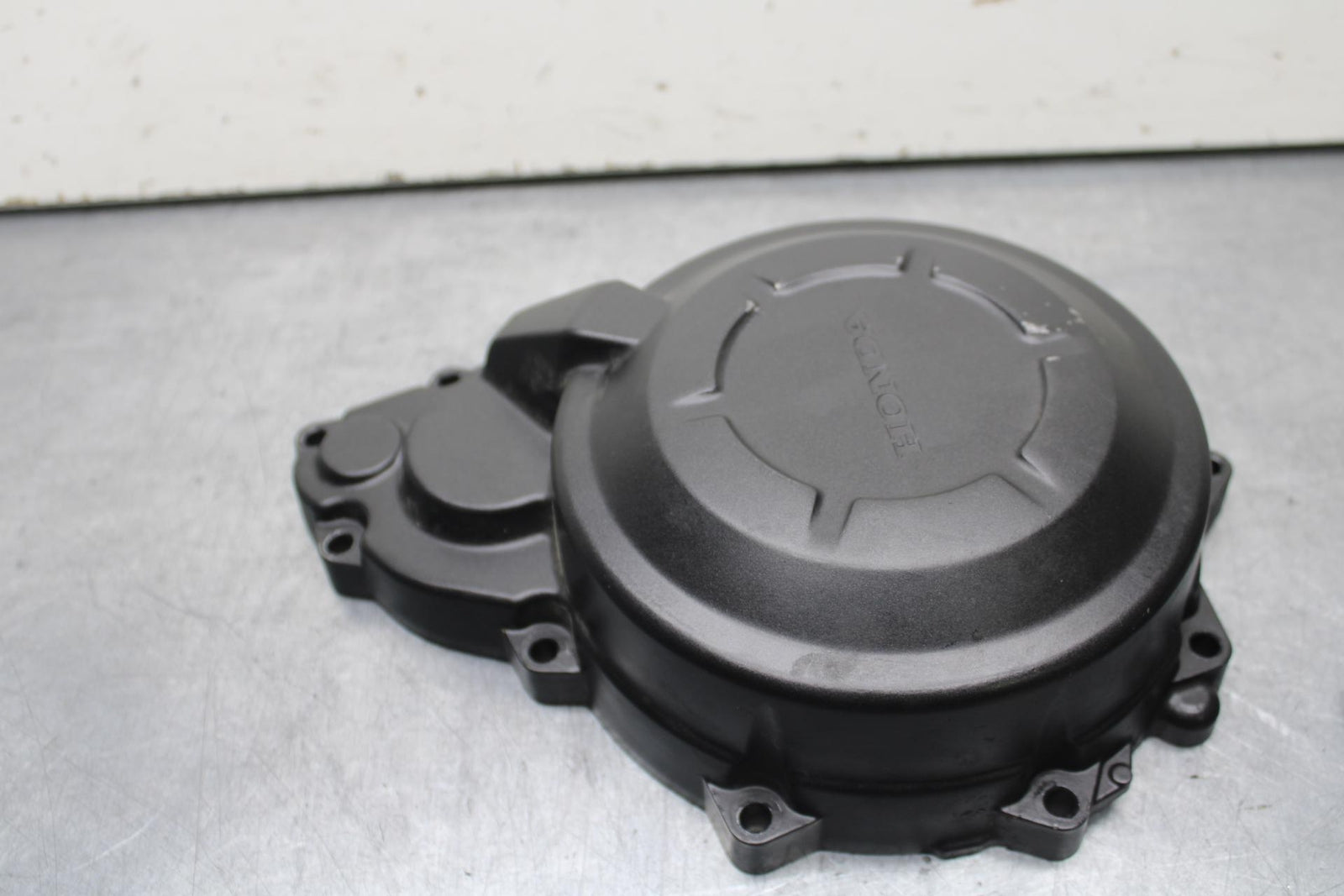 2014 Honda CB500F ABS STATOR MAGNETO ALTERNATOR GENERATOR COVER BB102