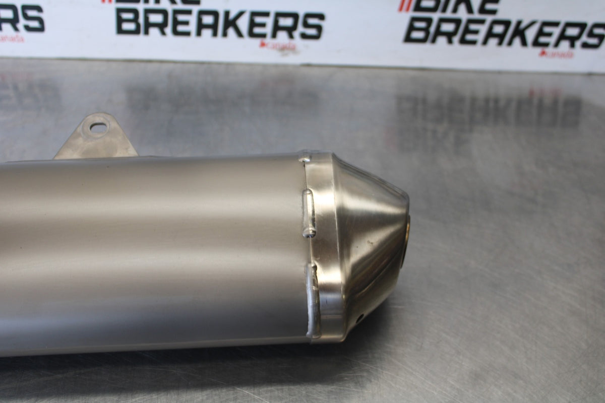 11-26 SUZUKI GSXR750 EXHAUST PIPE MUFFLER SLIP ON CAN SILENCER BB882