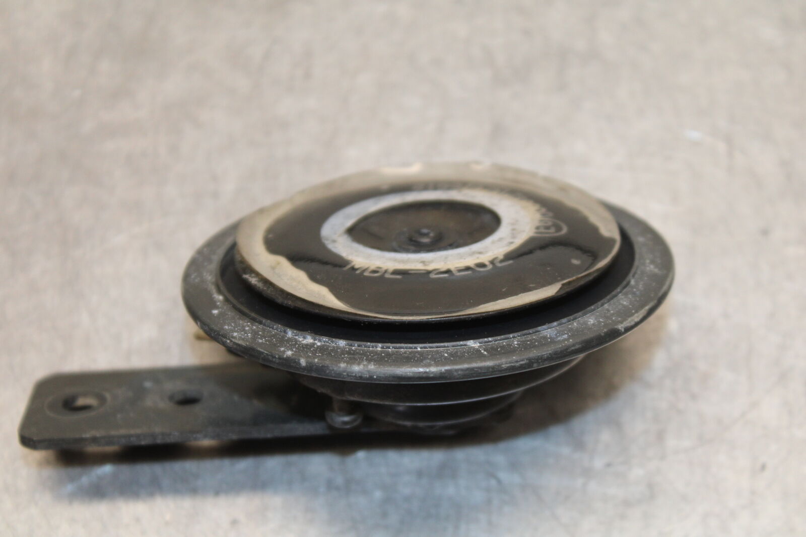 04-12 HONDA ST1300A HORN SIGNAL (ITEM B) BB669