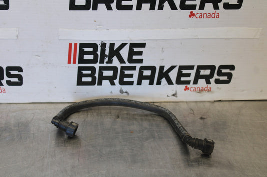 03-04 YAMAHA YZF R6 FUEL HOSE GAS LINE TUBE PIPE BB890