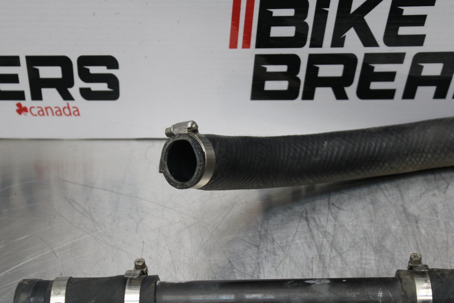 04-05 KAWASAKI NINJA ZX10R RADIATOR HOSES ENGINE COOLANT WATER PIPES BB163