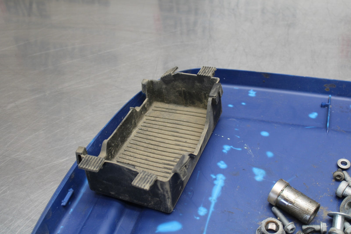 18-22 HUSQVARNA VITPILEN 701 MOUNTING BOLTS HARDWARE MOTOR SCREWS BB198