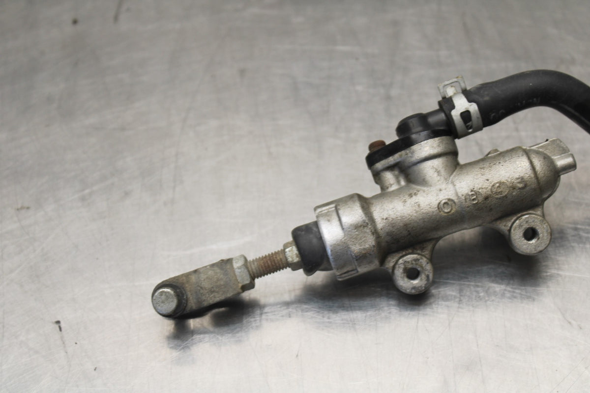 97-00 SUZUKI GSXR600 SRAD REAR BACK BRAKE MASTER CYLINDER W RESERVOIR BB921