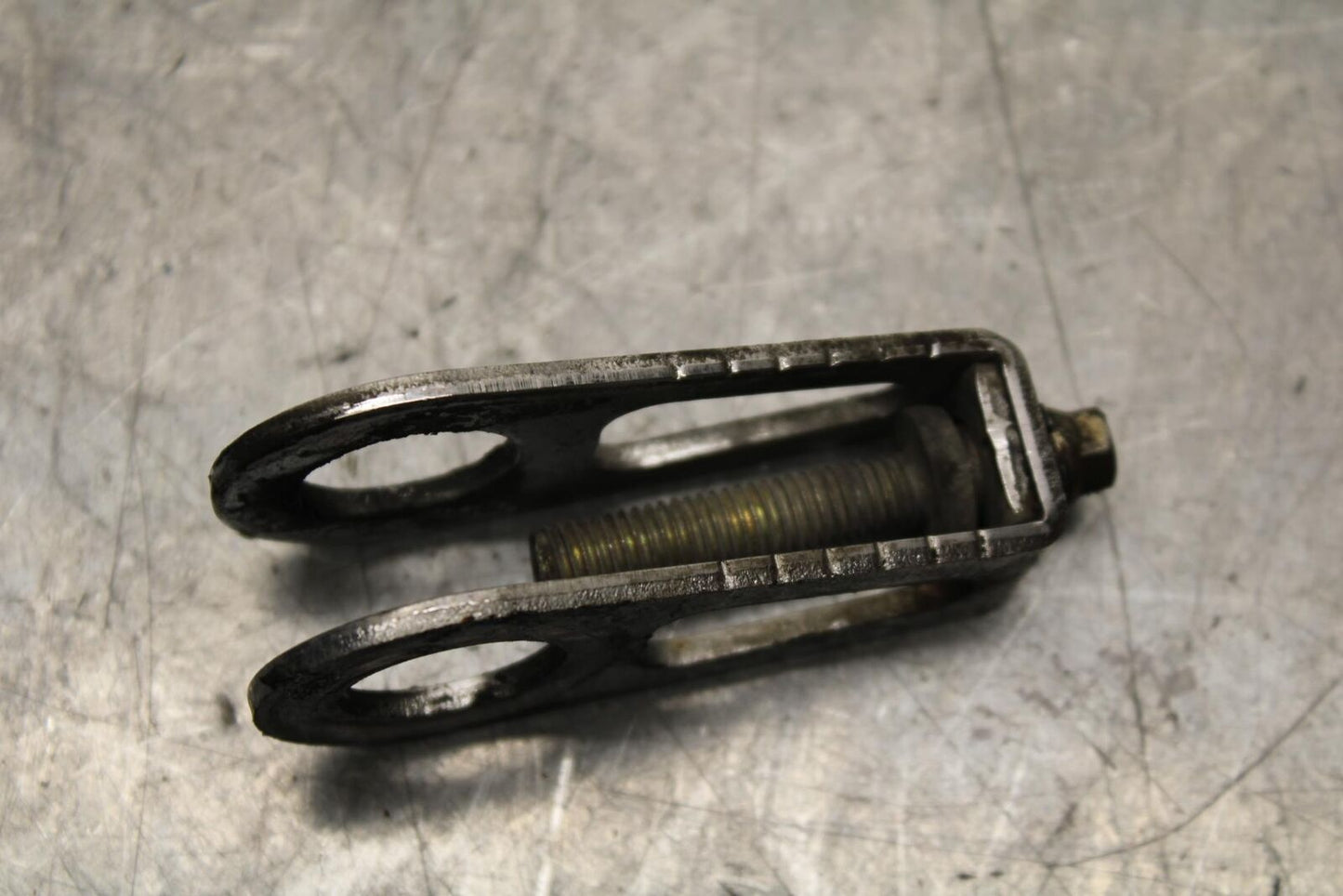 2000 Honda CBR600F4 SWINGARM CHAIN TENSIONER ADJUSTMENT BRACKETS  BB552