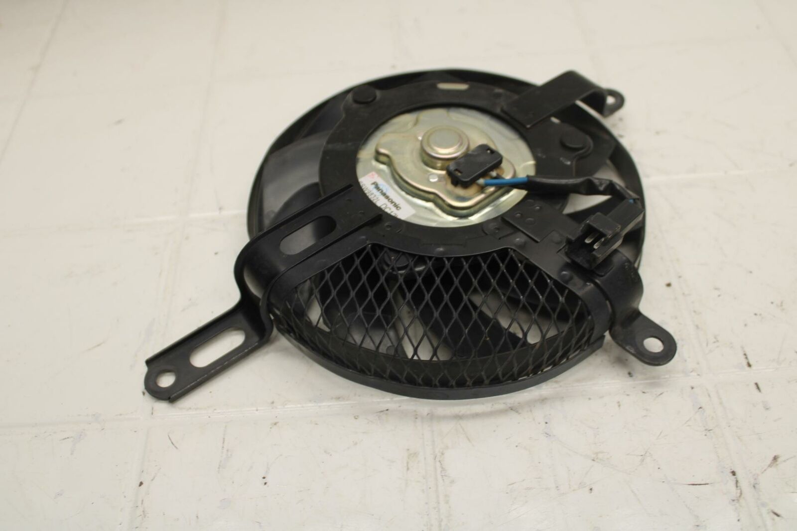 13 SUZUKI GSXR750 ENGINE RADIATOR COOLING FAN BB17