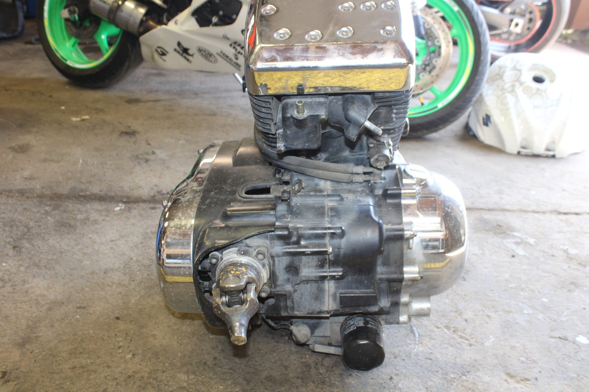 04 KAWASAKI VULCAN 1500 ENGINE MOTOR BB762