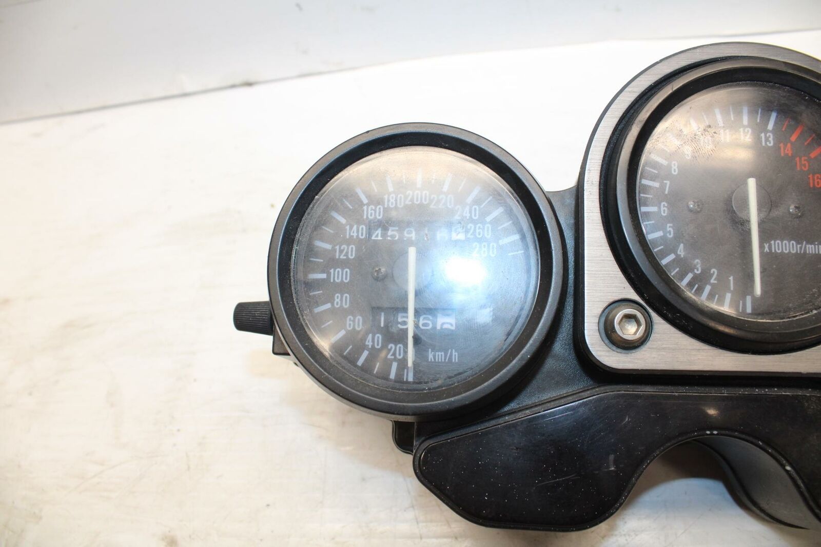 93-96 SUZUKI GSXR750W SPEEDO  GAUGES DISPLAY CLUSTER SPEEDOMETER  bb266