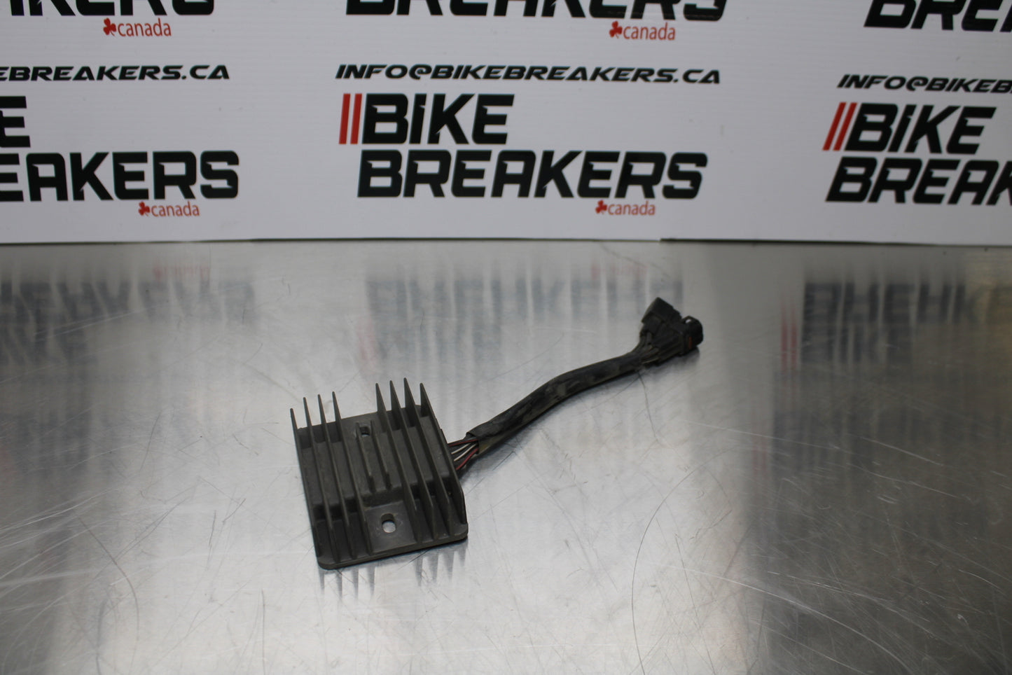 11 SUZUKI GSXR1000 RECTIFIER VOLTAGE REGULATOR BB142