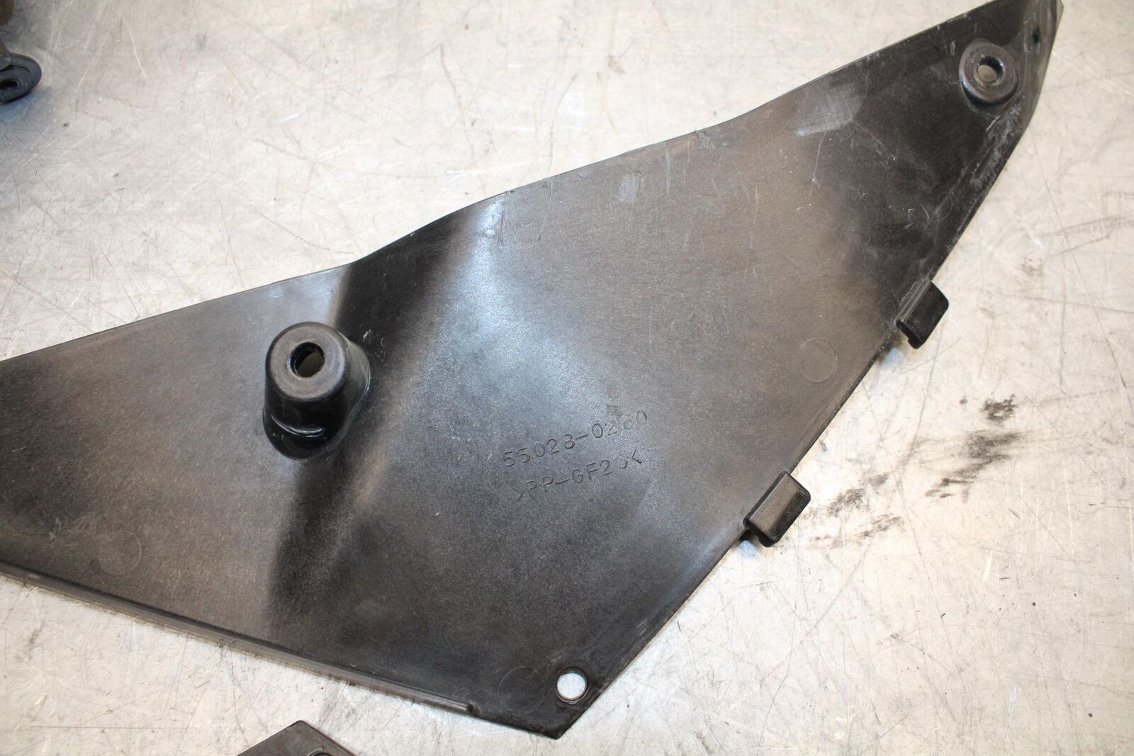 2009 Kawasaki Ninja ZX6R ZX600R  INNER FAIRINGS COWLS PANELS TRIMS BB548