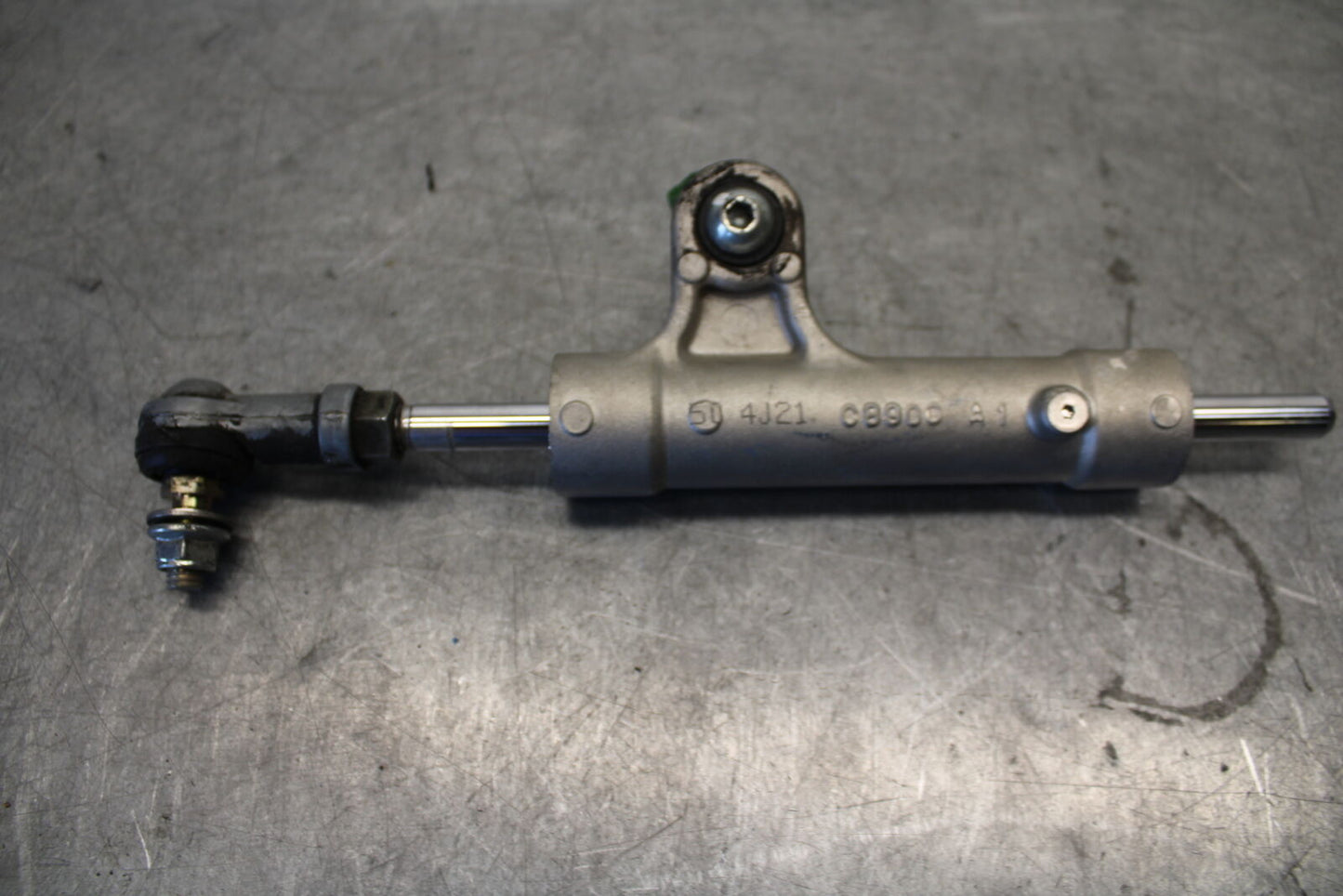 04 SUZUKI GSXR600 STEERING DAMPER STABILIZER 51750-40F50 BB676