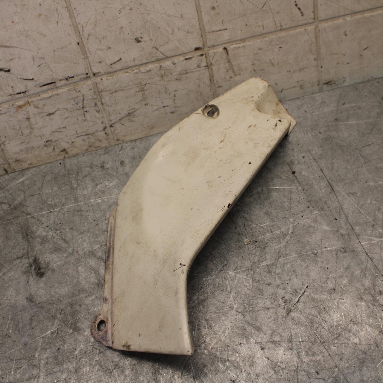 1999 Yamaha YZF R1 LEFT FRONT DUCT COVER PANEL COWL BB50