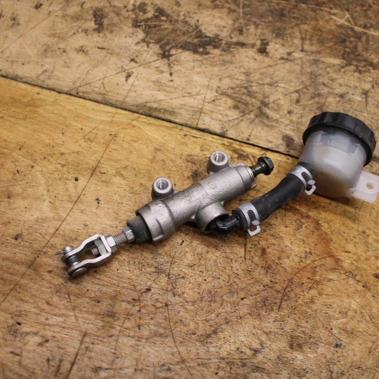 05-08 KAWASAKI VULCAN 1500 VN1500N CLASSIC REAR BRAKE MASTER CYLINDER BB343 