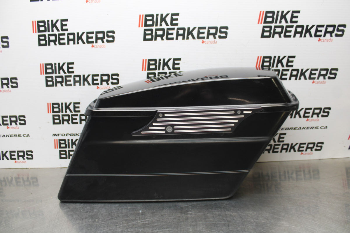 08 HARLEY-DAVIDSON ELECTRA GLIDE POLICE EFI FLHTPI RIGHT LUGGAGE SADDLEBAG BB816