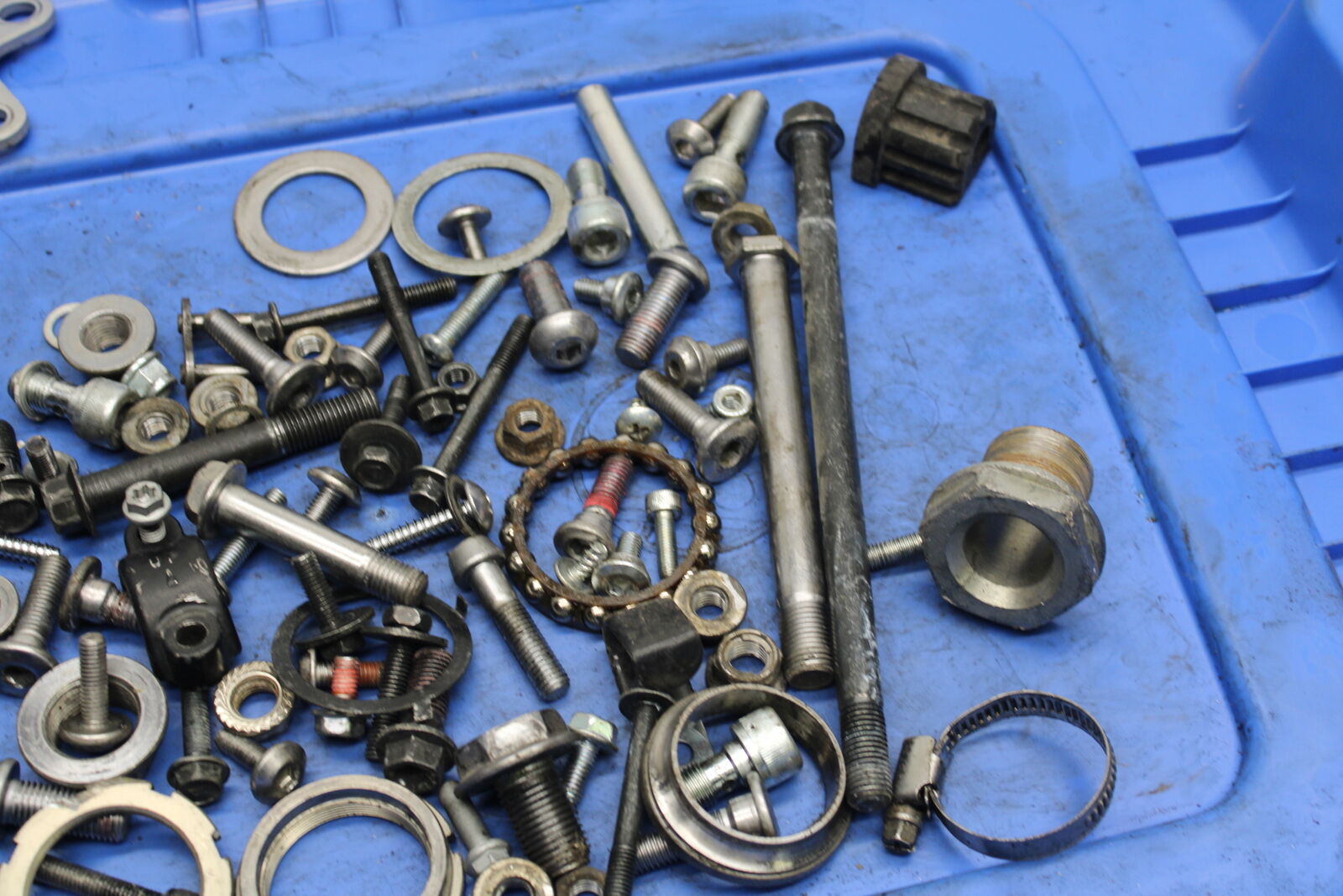 13-17 KAWASAKI NINJA ZX6R ZX636E MOUNTING BOLTS HARDWARE MOTOR SCREWS BB735