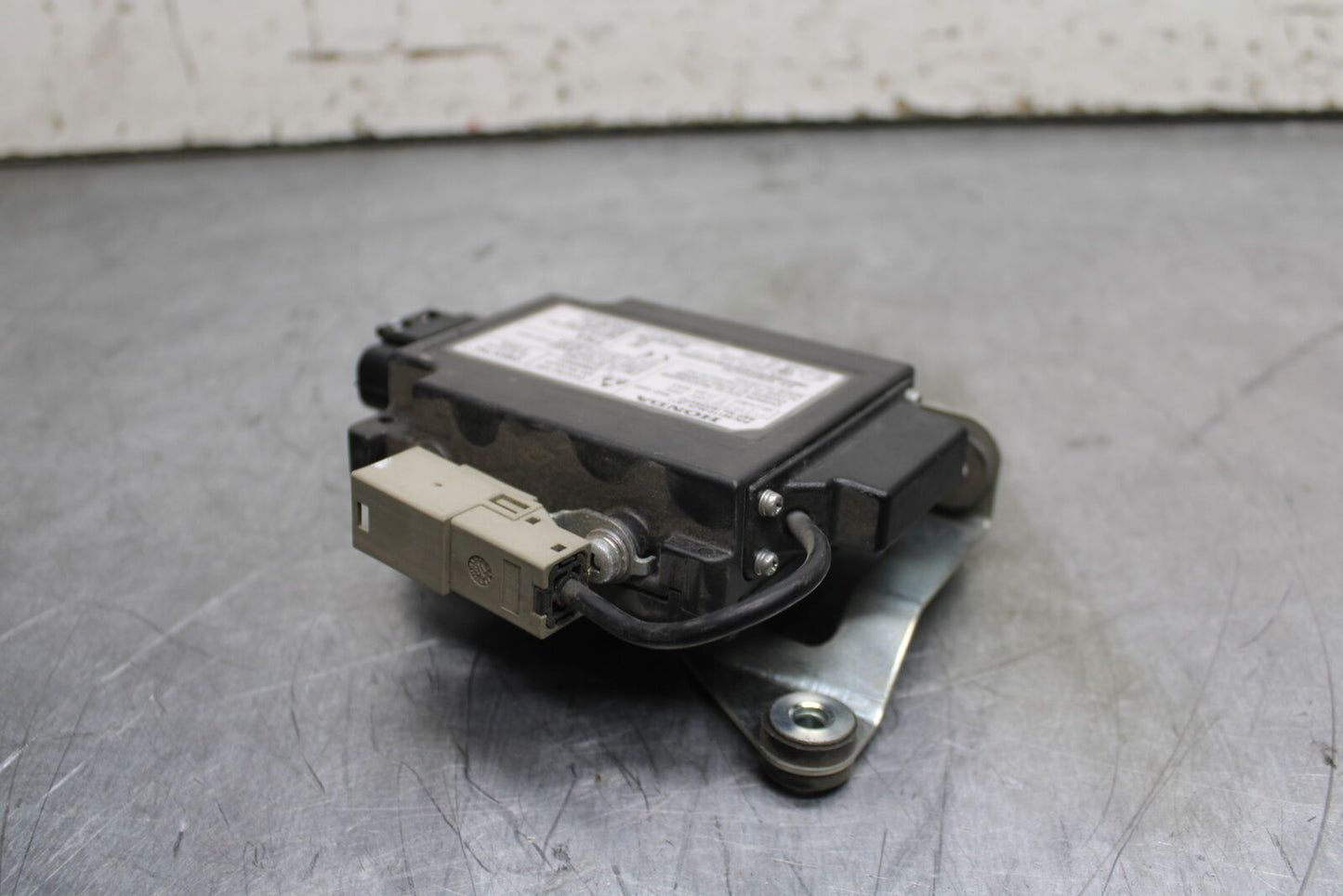 14 HONDA CTX1300A RADIO STEREO CONTROL UNIT BB732