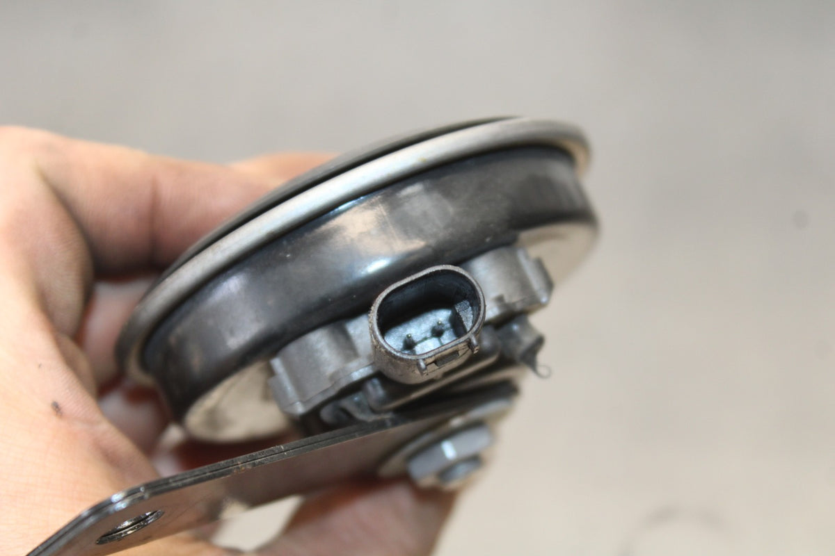 17-20 BMW S1000R HORN SIGNAL BB909
