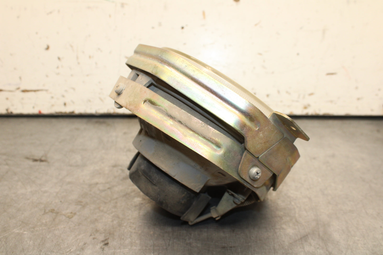 02-04 HONDA VTX1800S SINGLE HEADLIGHT HEAD LAMP LIGHT BB712