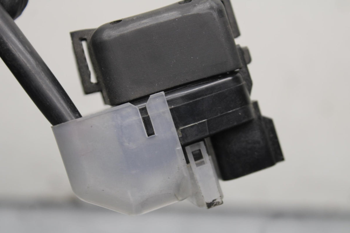 06-07 SUZUKI GSXR750 ENGINE STARTER RELAY STARTING  SWITCH 31800-41G10 BB613