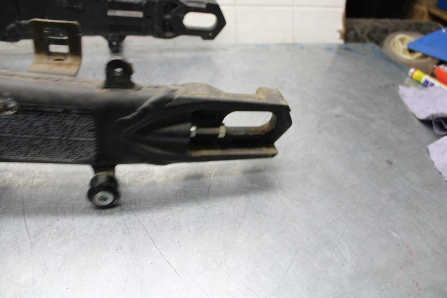 2012 Kawasaki Ninja ZX14R ZX1400E REAR SWINGARM BACK SUSPENSION SWING ARM BB60