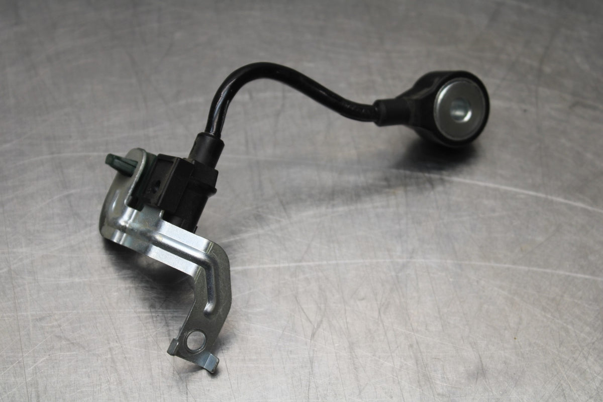 08-09 HONDA CBR1000RR KNOCK SENSOR BB128