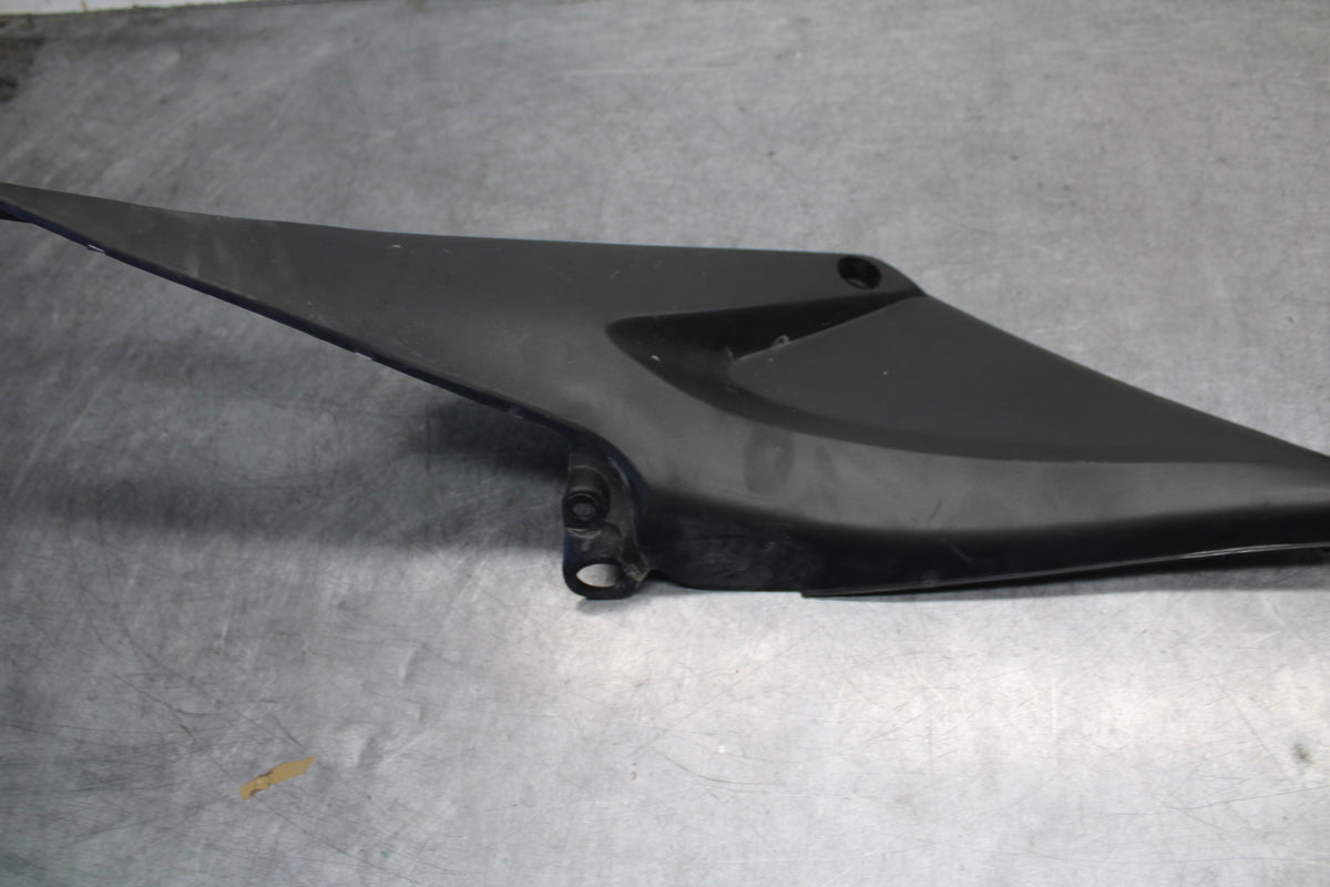 05-06 HONDA CBR600RR RIGHT LEFT FRONT SIDE SEAT PANELS COWLS FAIRINGS  BB689