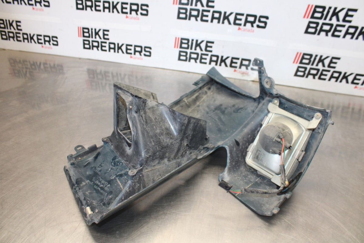 88-00 HONDA GOLDWING 1500 MID SIDE FAIRING COWL PLASTIC COVER BB883