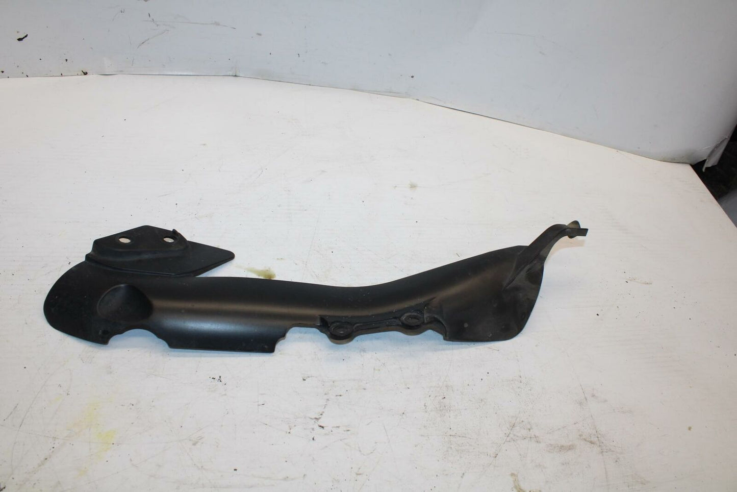 06 YAMAHA YZF R1 REAR BACK MUFFLER EXHAUST PIPE COVER HEAT SHIELD GUARD BB282