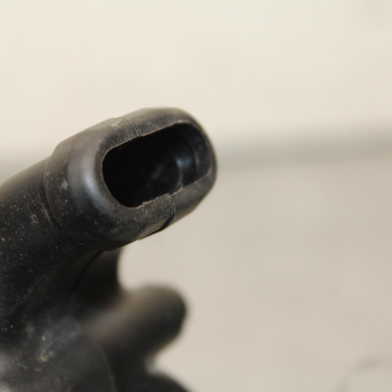 21 KAWASAKI NINJA ZX6R RIGHT THROTTLE GRIP BB647