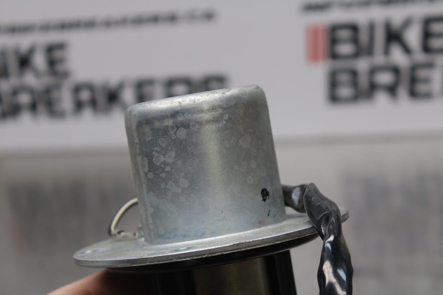 04-05 KAWASAKI NINJA ZX10R FUEL PUMP GAS PETROL SENDER UNIT BB163