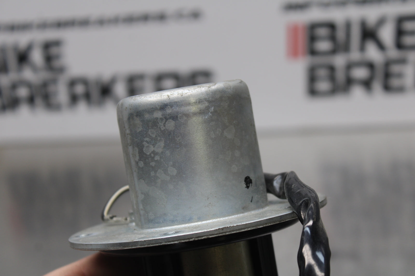 04-05 KAWASAKI NINJA ZX10R FUEL PUMP GAS PETROL SENDER UNIT BB163