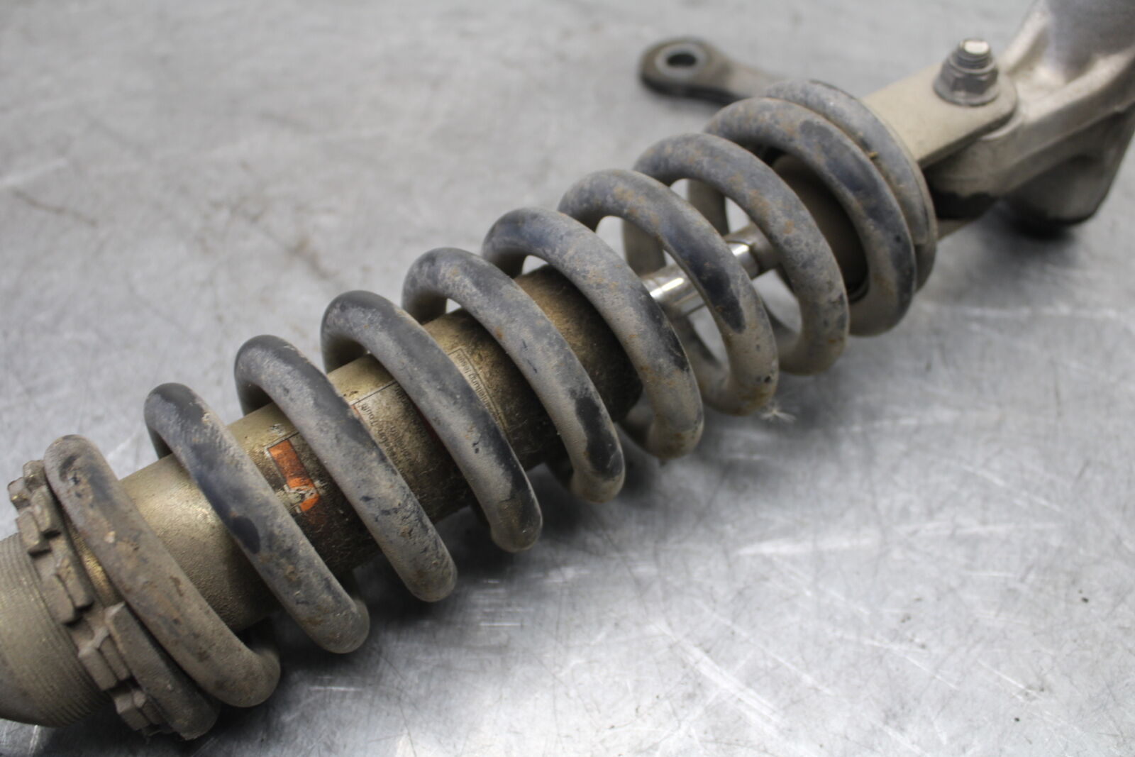 05-09 SUZUKI BOULEVARD C90 REAR BACK SHOCK ABSORBER BB692