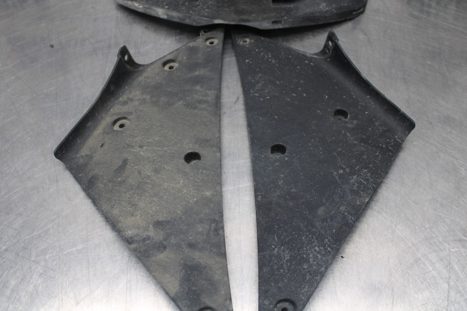 07-08 KAWASAKI NINJA ZX6R LOWER FRONT UPPER INNER HEADLIGHT COWL FAIRING  BB203