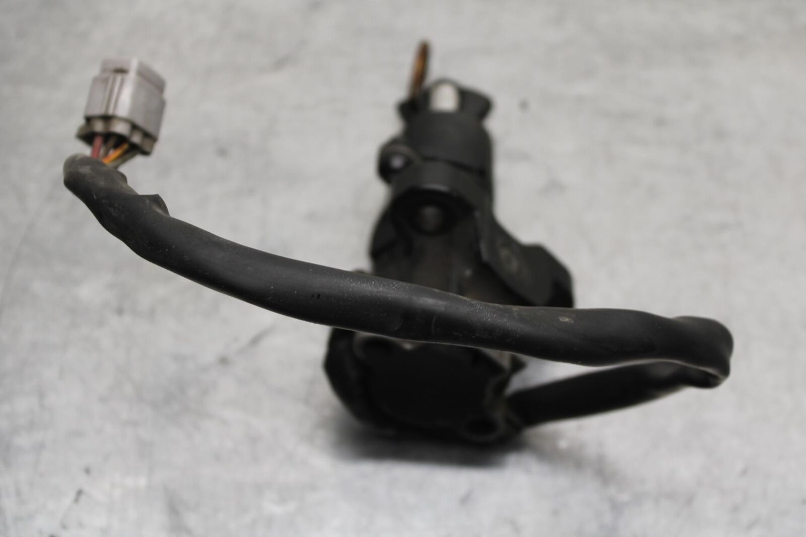 2011 Suzuki GSXR600 IGNITION LOCK KEY SET W/ GAS CAP BB94