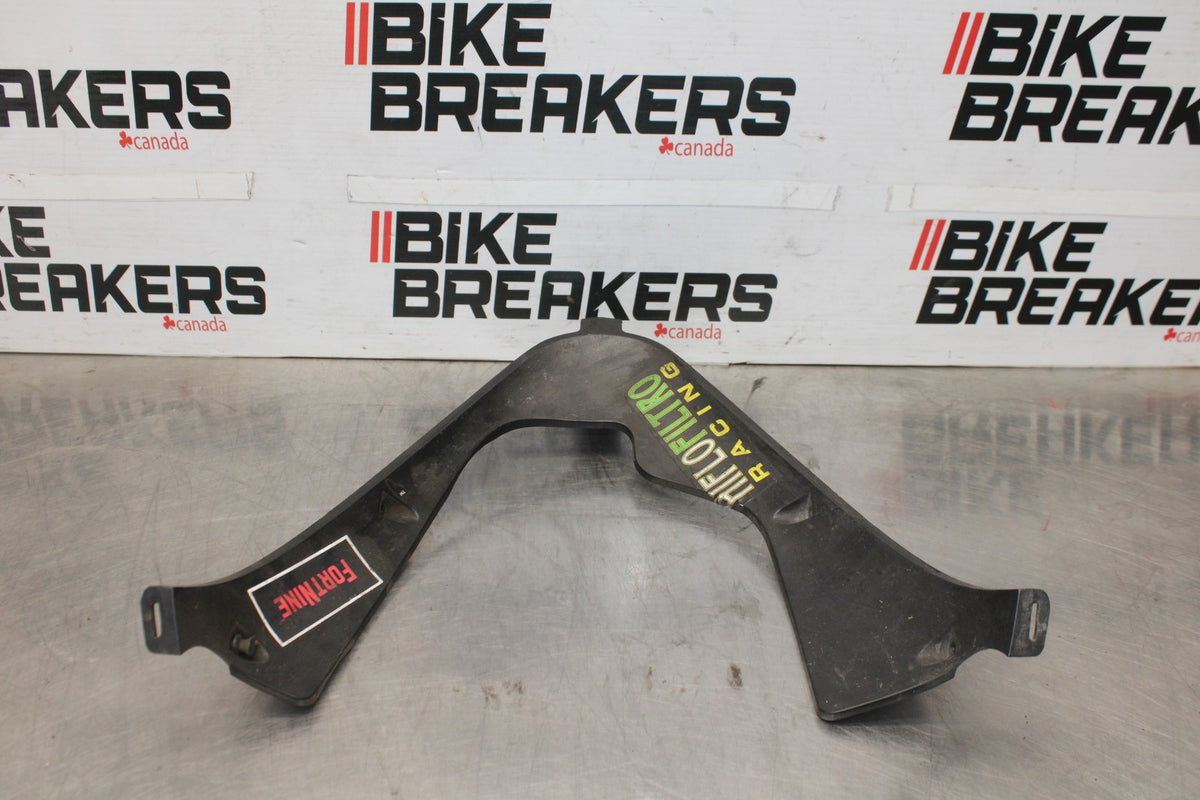 00-01 HONDA CBR929RR FRONT LOWER INNER EXHAUST V FAIRING COWL GUARD BB925