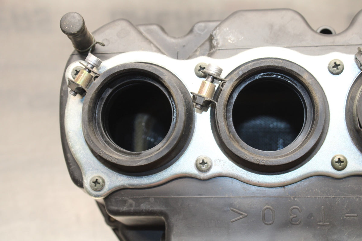 05 YAMAHA YZF R6 AIRBOX AIR INTAKE FILTER BOX BB858