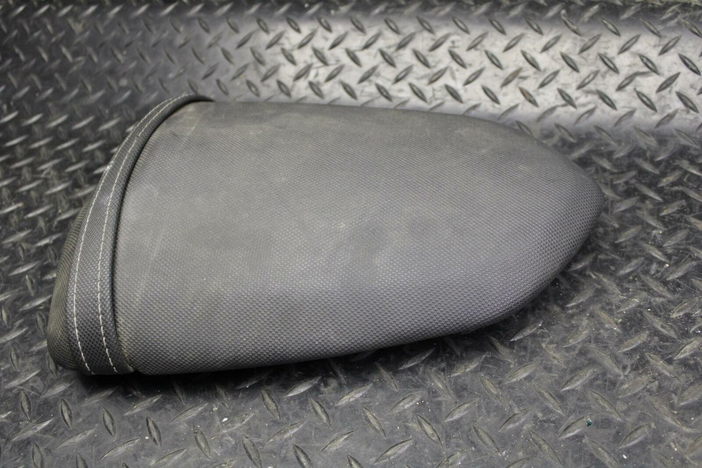 08-12 KAWASAKI NINJA 250R EX250J REAR BACK PASSENGER  SEAT PAD SADDLE bb165