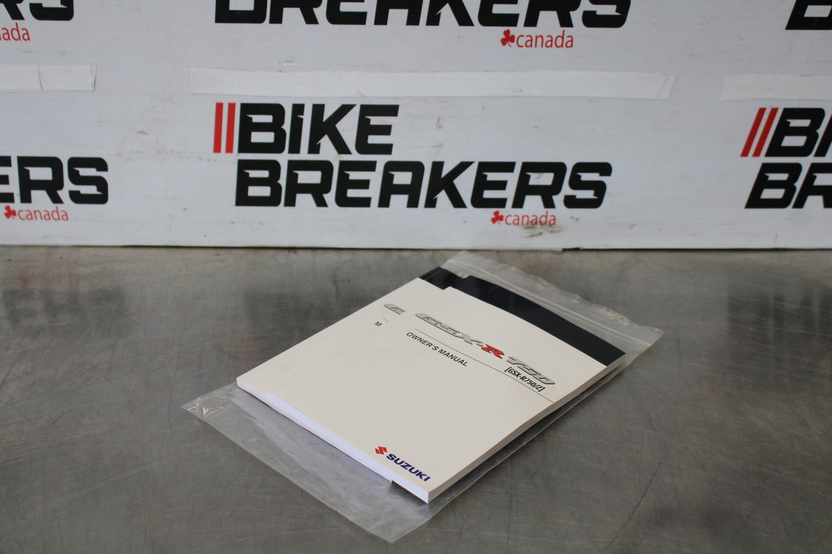11-26 SUZUKI GSXR750 ORIGINAL OWNERS MANUAL BOOK BB882