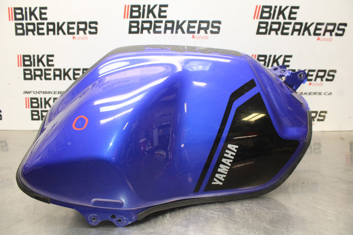18 YAMAHA SUPER TENERE GAS TANK FUEL CELL PETROL RESERVOIR BB832