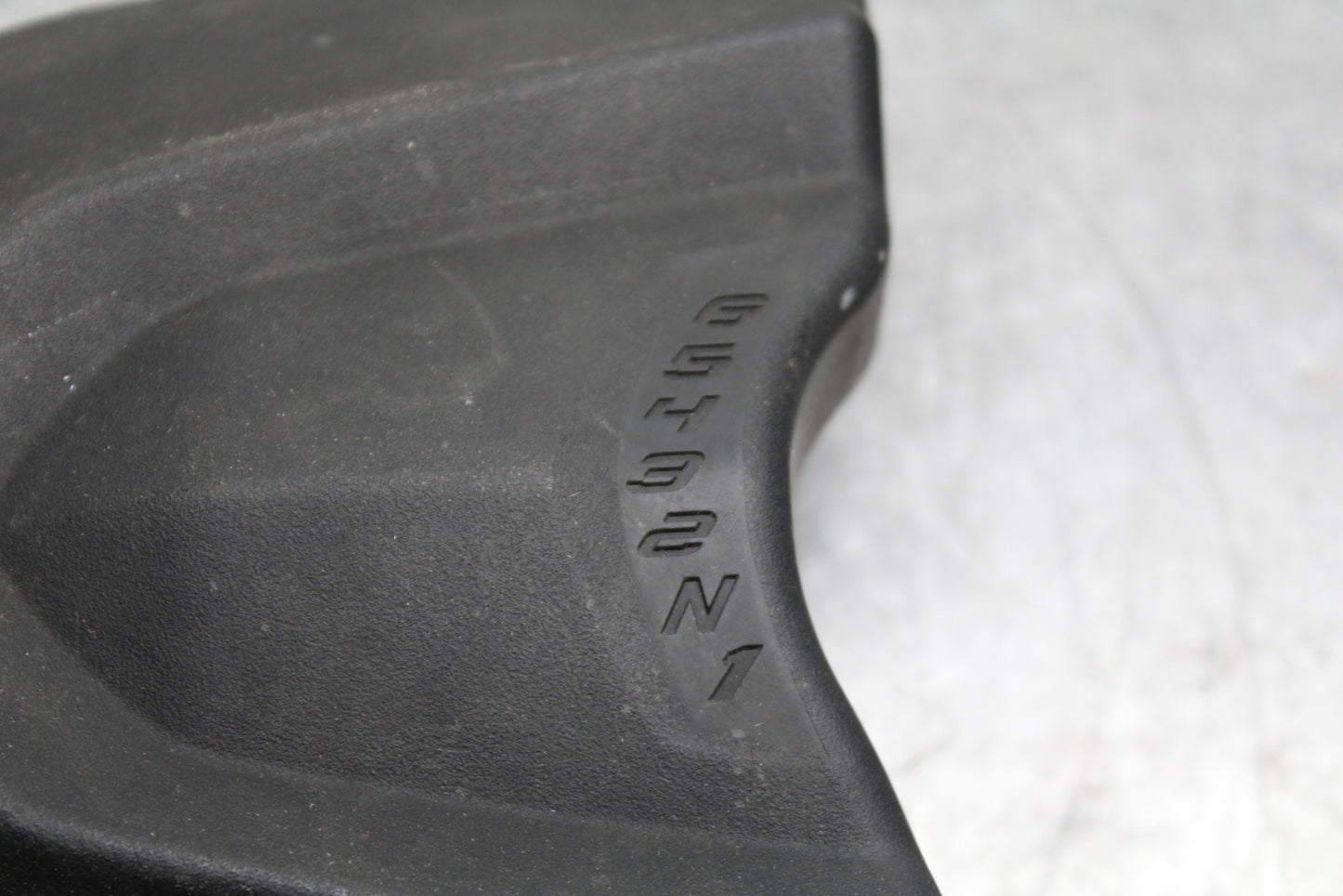 19-23 KAWASAKI NINJA ZX6R ENGINE SPROCKET COVER BB749