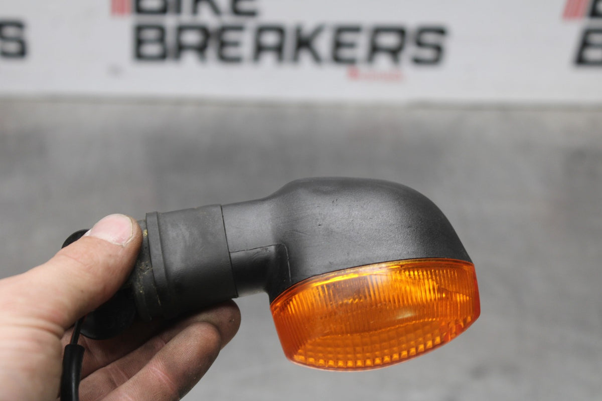 03 YAMAHA YZF R1 LEFT FRONT TURN SIGNAL LIGHT INDICATOR BB895