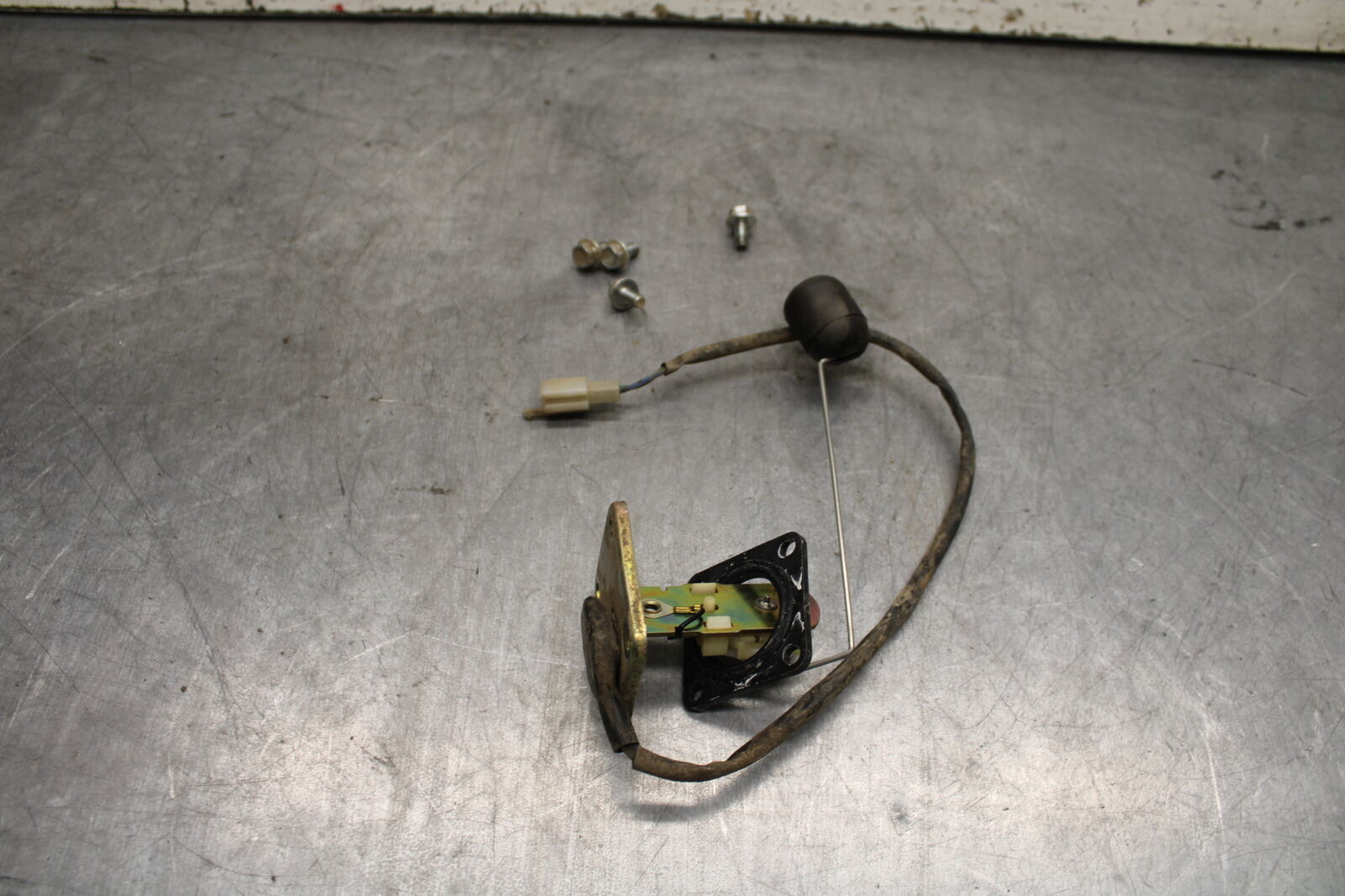20-24 CF-MOTO CFORCE 600 TOURING FLOAT GAS FUEL PETROL LEVEL SENDING UNIT BB715