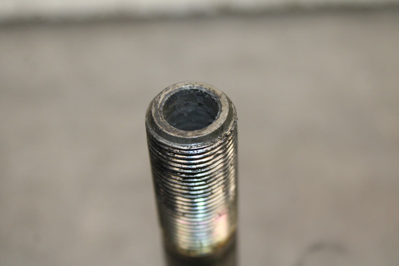 12-13 KAWASAKI Z1000 FRONT WHEEL RIM AXLE PIVOT BOLT BB743