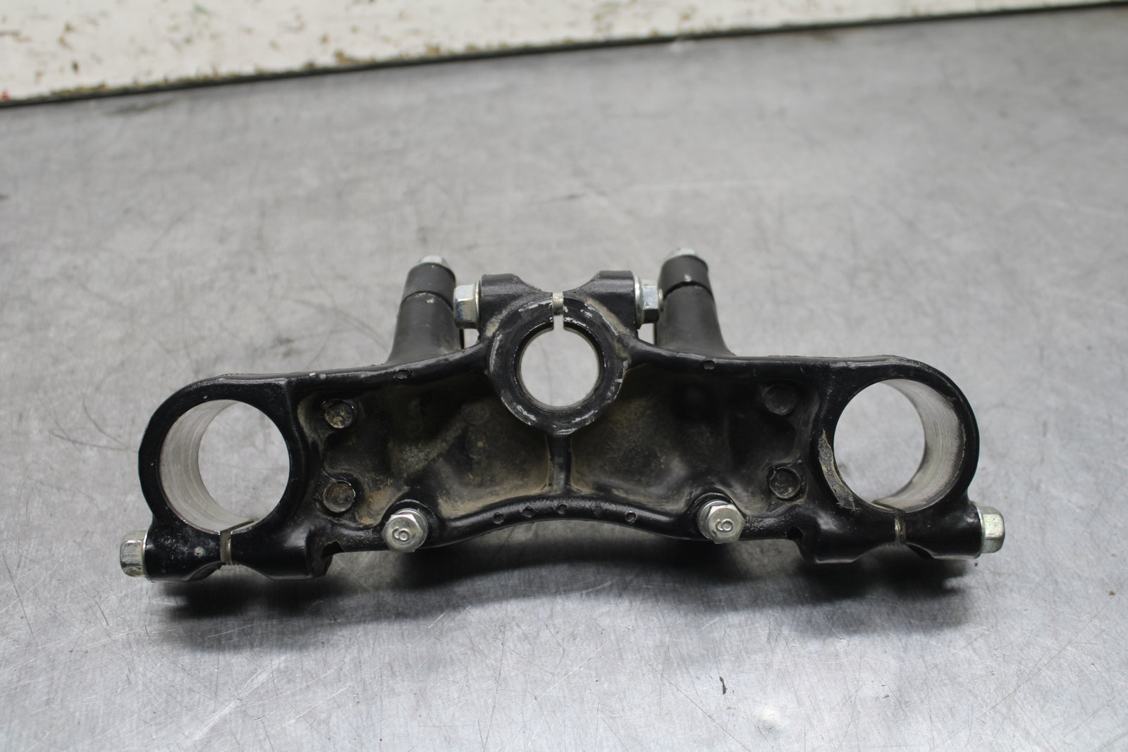 82-83 YAMAHA IT175 FORKS UPPER TRIPLE TREE CLAMP BB108