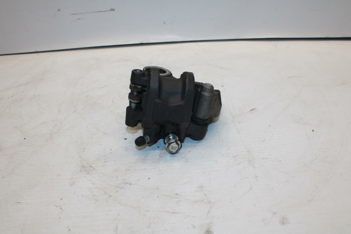 11-21 SUZUKI GSXR600 REAR  BRAKE CALIPER W MOUNT BRACKET 69100-47H10-999 BB260