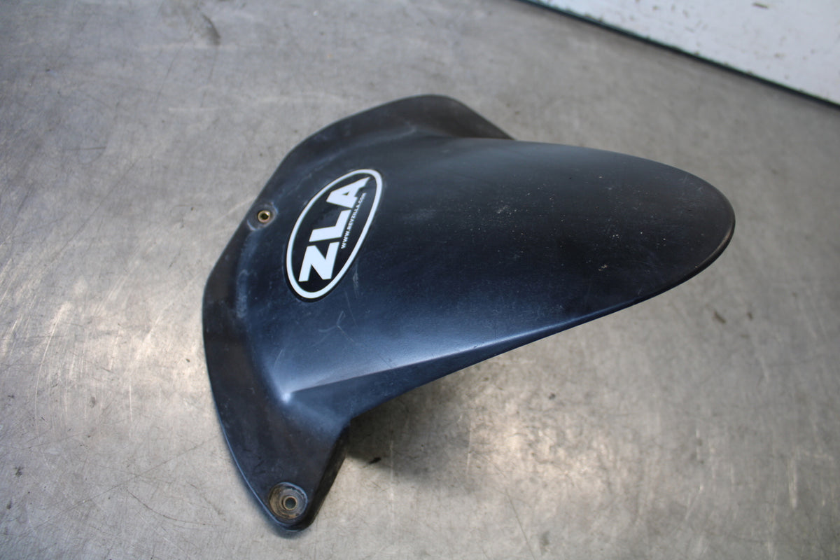 03-04 HONDA CBR600RR REAR BACK WHEEL TIRE HUGGER FENDER 80120-MEE-000 BB661