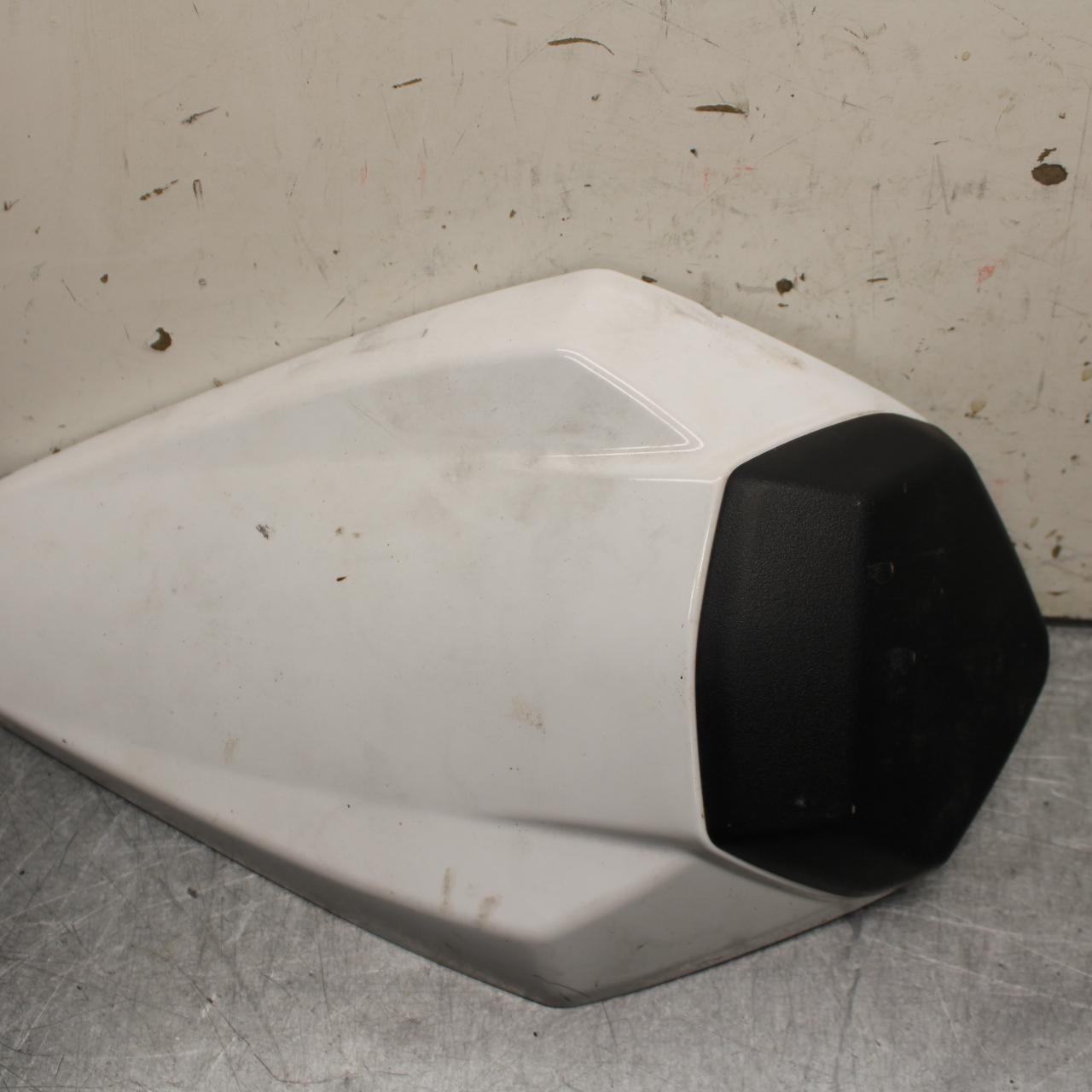 21 KAWASAKI NINJA ZX6R REAR BACK SEAT SOLO COWL FAIRING COVER  BB647