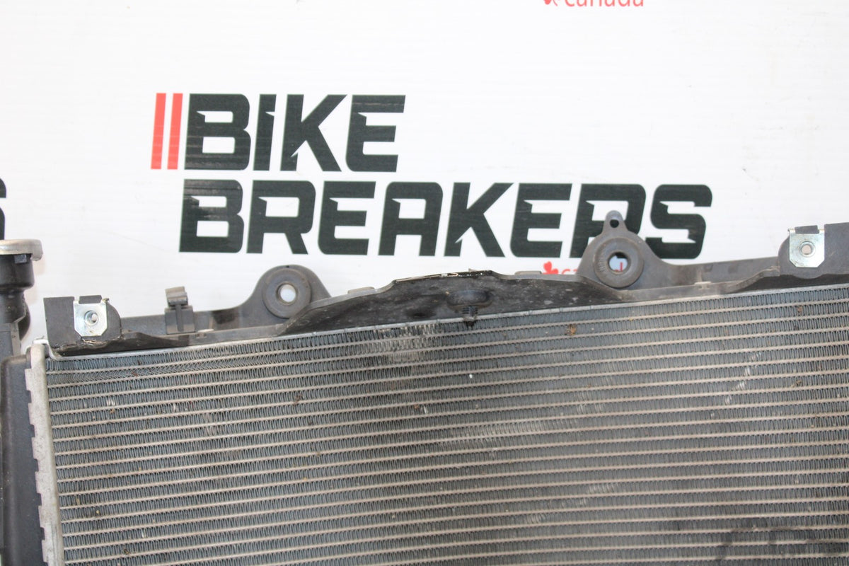 17-20 BMW S1000R ENGINE RADIATOR MOTOR COOLER COOLING RADIATER BB909