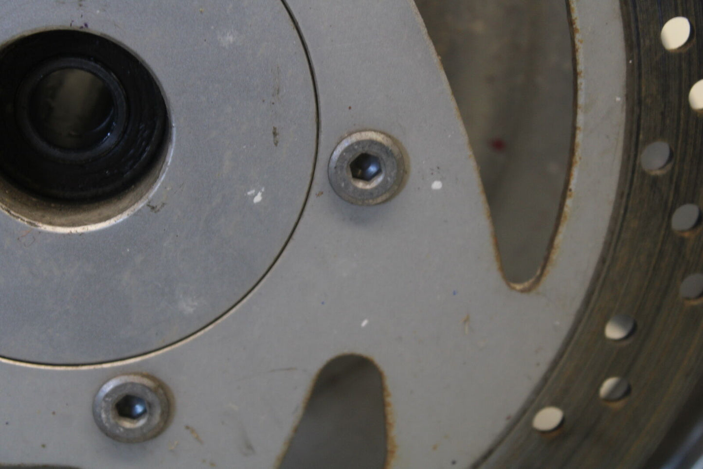 05-09 SUZUKI BOULEVARD C90 FRONT WHEEL FRONT RIM BB692