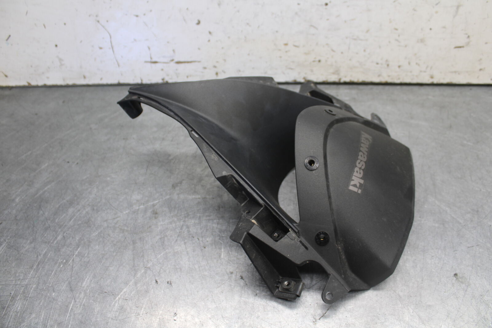 09-12 KAWASAKI NINJA ZX6R FRONT CENTER COWL FAIRING BB698